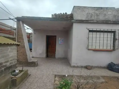 Calle 882 2568 , Piso 0