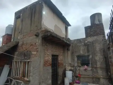 Calle 882 2568 , Piso 0