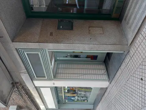 Local en Venta 40 años