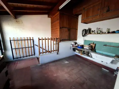 Primera Junta 1500, Piso 1