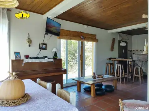 Casa en Alquiler en Mar Azul, USD 2.300