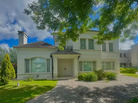 Casa a la venta en Haras del Sur II