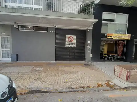 Local/Deposito 7 x 26 todo en bajos c/2 baños