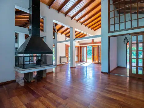 Casa en Venta de 4 dormitorios