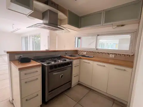 Casa en Venta en Arenas del Sur, USD 249.000