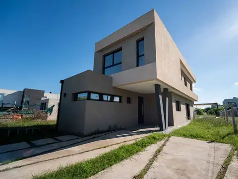 CASA ALQUILER GORINA 3/4 DORMITORIOS PARQUE PILETA