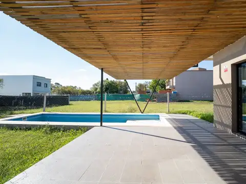 489 e/ 133 y 134 3800
