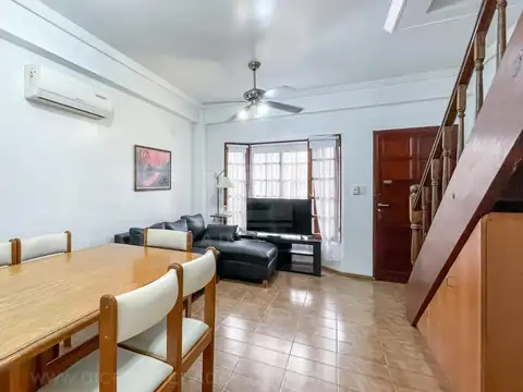 Depto Tipo Casa en Venta de 3 ambientes