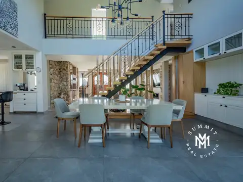 Casa en Venta al Este