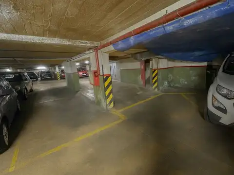 VENTA COCHERA CUBIERTA TRIBUNALES