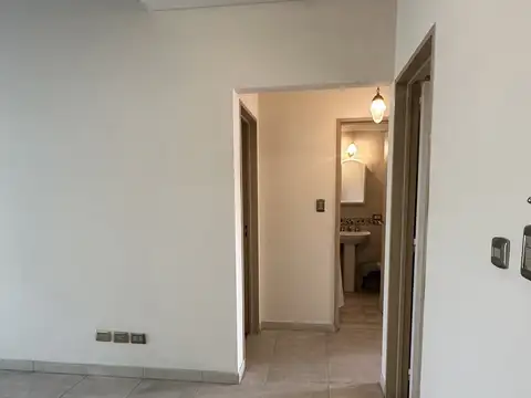 Departamento 3 Ambientes centrico en Excelente Zona de Banfield