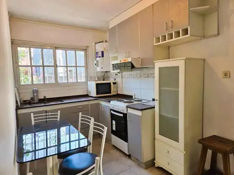 Depto Tipo Casa en Venta con 1 cocheras