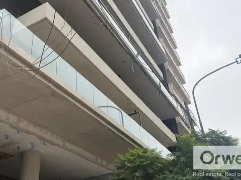 Oficina en Venta al Norte
