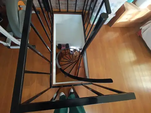 Depto Tipo Casa en Venta 40 años