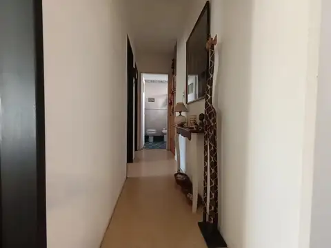 Depto Tipo Casa 6 ambientes con 1 baño
