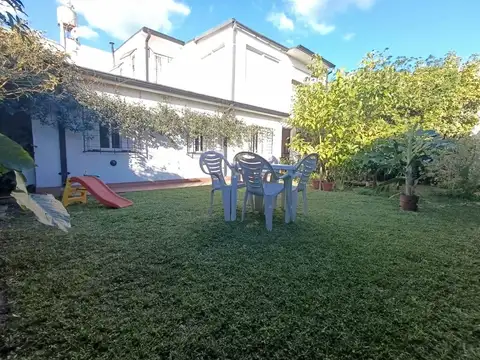 Depto Tipo Casa en Venta de 6 ambientes