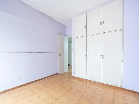 Departamento 4 ambientes con 2 baños