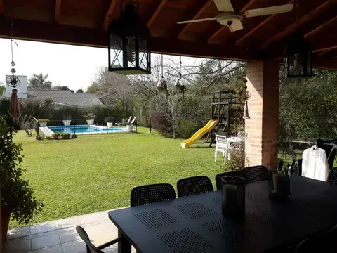 Casa en Alquiler de 5 dormitorios