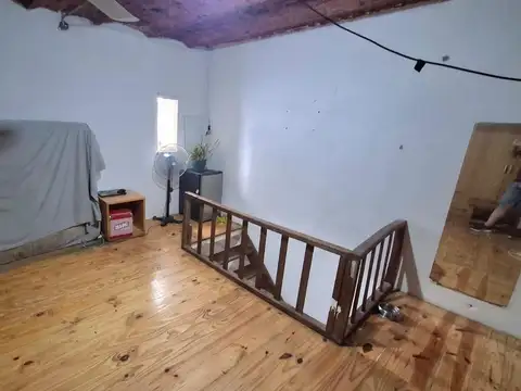 Depto Tipo Casa en Venta de 4 dormitorios