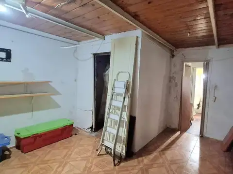 Depto Tipo Casa en Venta 50 años