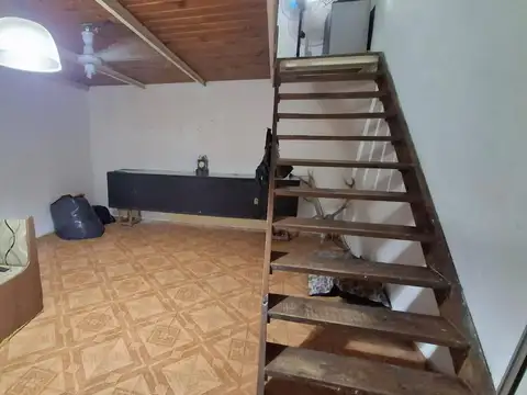 Depto Tipo Casa en Venta de 4 dormitorios