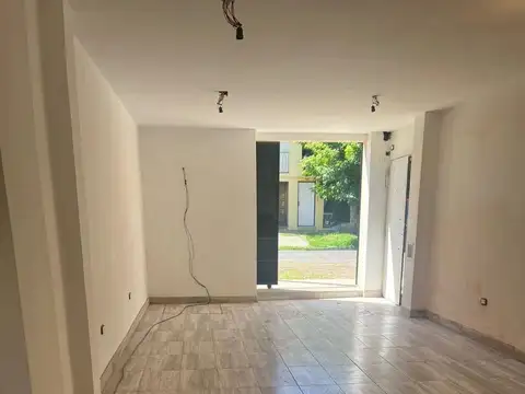 Local en Venta 1 año