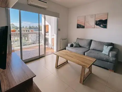 Dúplex en venta - 2 Dormitorios 2 Baños - Berazategui