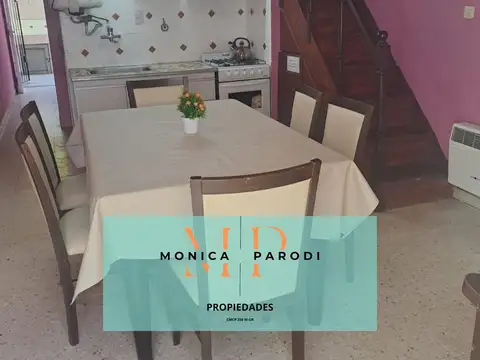 Javier C Rosas al 200