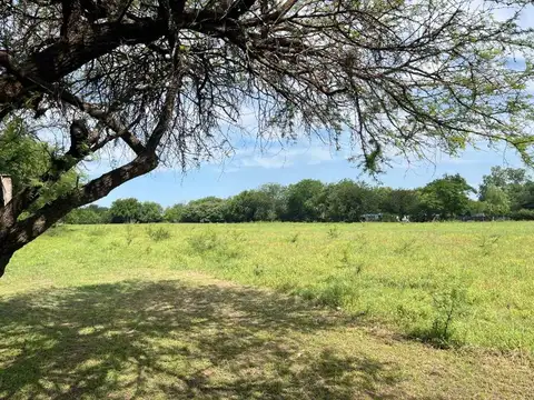 6,6 HECTAREAS EN VENTA - SAUCE VIEJO SOBRE RUTA 11