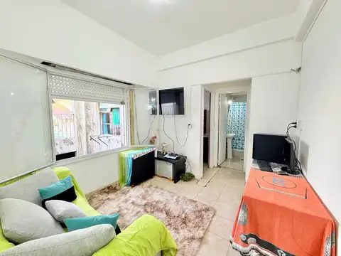 VENTA PH 3 AMBIENTES, SEGURO PISO POR ESCALERA LA BOCA