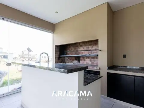 CASA en VENTA en La Providencia - Canning