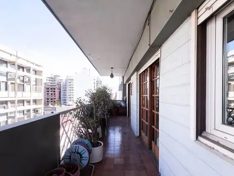 Departamento en Venta con 2 cocheras