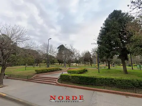 Terreno en Venta 44  mts Fondo