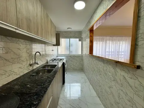 Venta departamento 2 ambientes al contrafrente, Plaza Colon, Mar del Plata