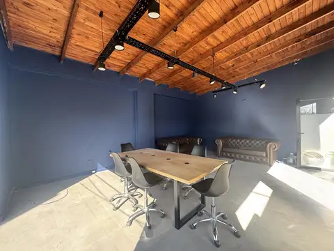 Oficina en  Funes sobre Ruta 9