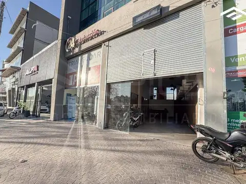 Local comercial en venta sobre Ruta 58 - Canning