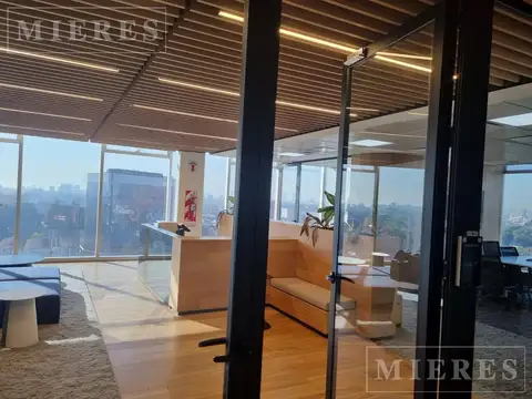 Oficina Monoambiente con 9 baños