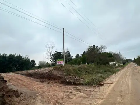 Terreno en Venta 27  mts Frente