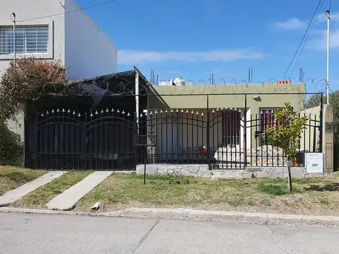 VENTA Casa 1 dormitorio. Camino de las Sierras