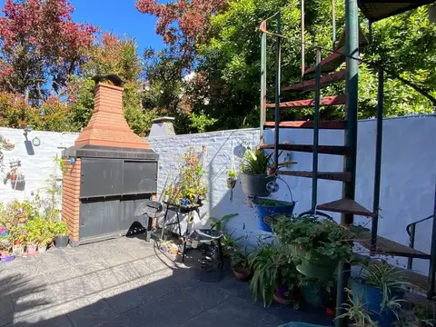 Duplex en Venta-Olivos-4 Amb-Patio/Cochera/Terraza