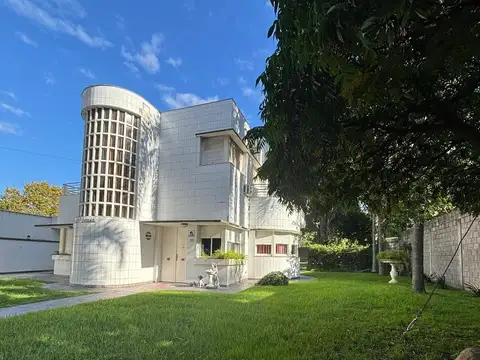 Casa en Alquiler en San Miguel, USD 12.000