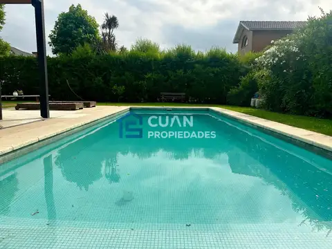 Casa en Venta en La Caballeriza, USD 430.000