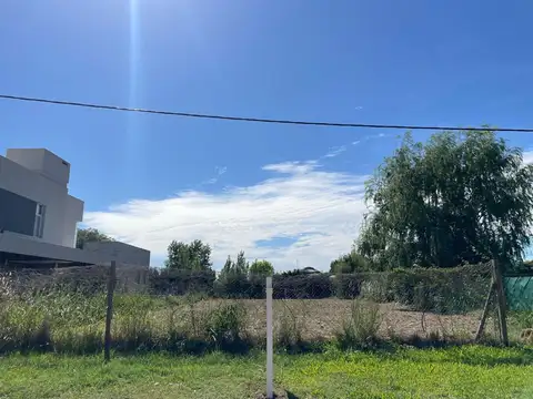 Terreno en Venta en Roldan, USD 62.000