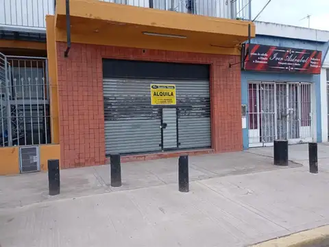 LOCALES - A LA CALLE - DEL VISO, GRAN BS. AS. NOROESTE