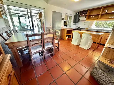 Chalet venta / alquiler en Aranzazu