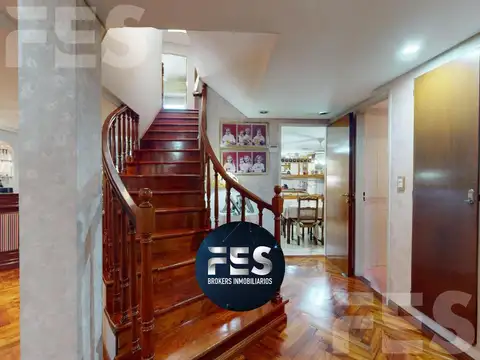 Venta de Hermosa Casa en San Cristobal, CABA