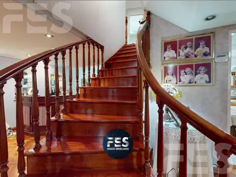 Venta de Hermosa Casa en San Cristobal, CABA