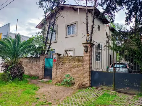 CASA EN UDAONDO 5 AMB GRAN TERRENO Y POTENCIAL