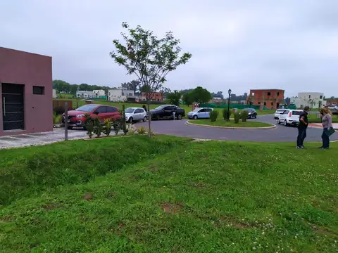 Barrio cerrado Santa Elena, Pilar del Este
