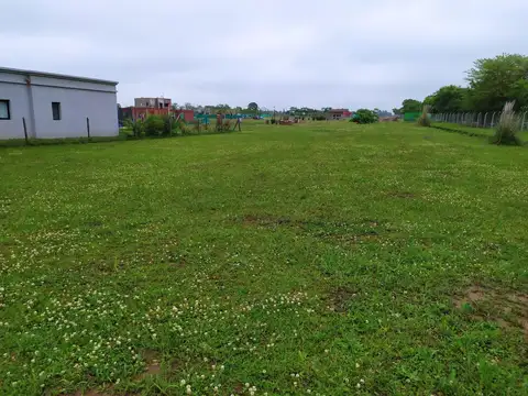 Venta de Lote en  Barrio privado Santa Elena, Pilar del Este